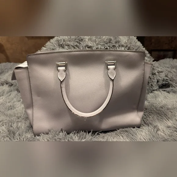 Michael Kors Saffiano Leather Tote - Picture 2 of 3